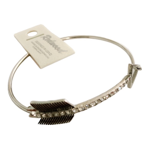 Fashion Arrow Bracelet - Picture 7 of 7